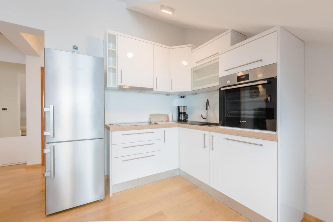 Krilo Apartment